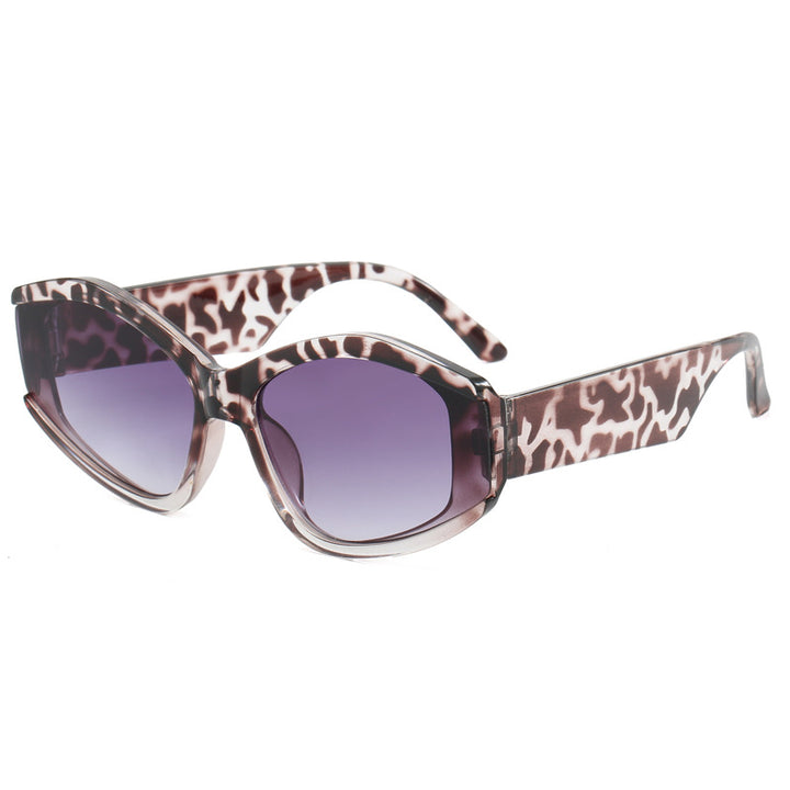 Women’s fashionable sunglasses with distinctive, futuristic design Stornfield