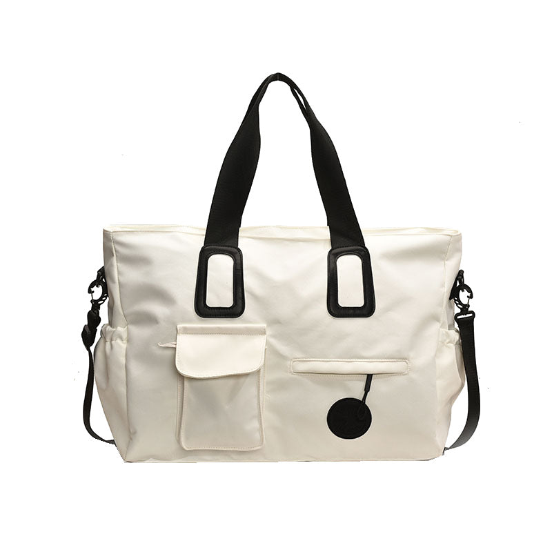 Multifunctional leisure bag with sturdy carrying handles and many compartments Stornfield