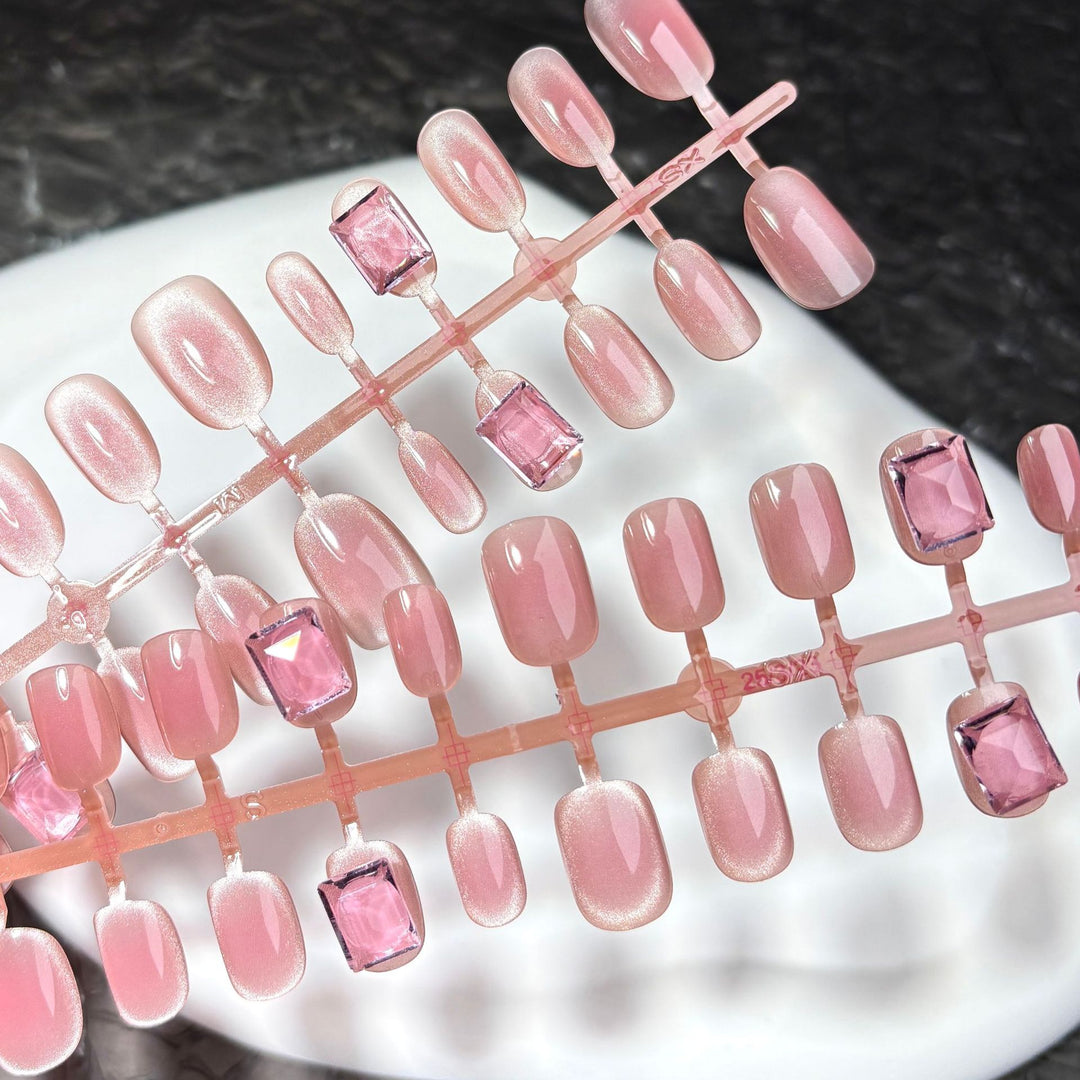 Elegant Nail Art Press-On Collection