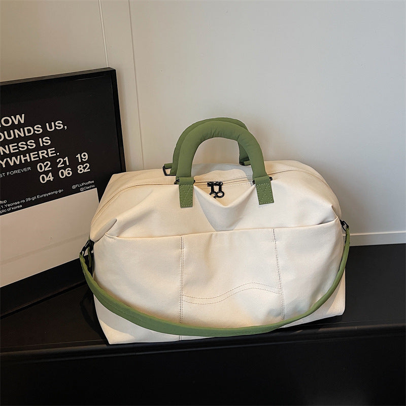 Multifunctional Sports Travel Bag with Ergonomic Carrying Handle Stornfield