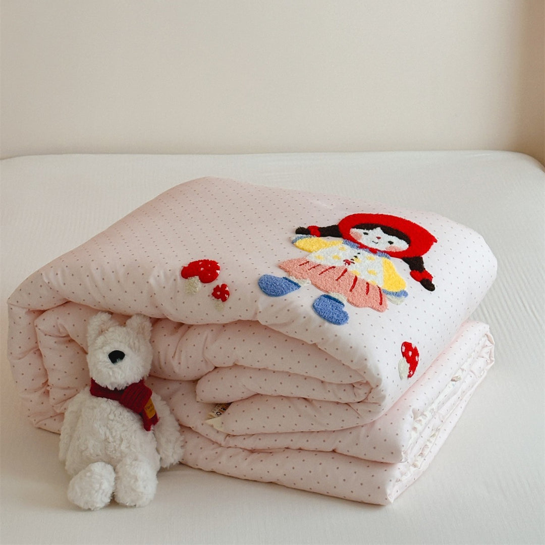 Children's Embroidered Plush Comforter with Appliqué Motif and Reversible Lining