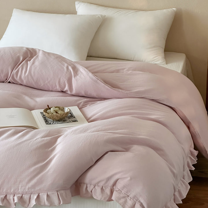 Bedding set with ruffles and extra soft cotton-linen quality