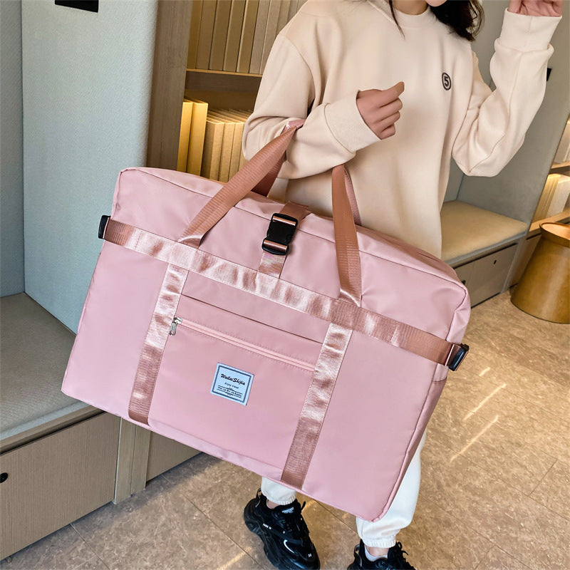Large Sports Duffel Bag with Durable Outer Material and Clever Compartment Design Stornfield