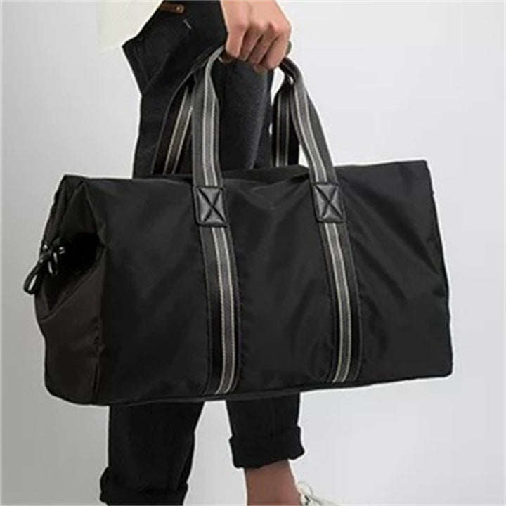 Spacious travel bag Stornfield