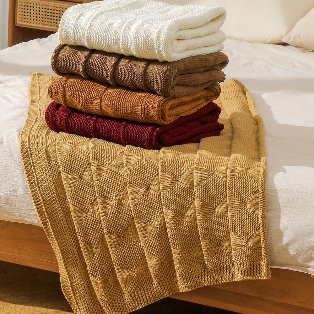 Women's decorative and cozy cuddle blanket Stornfield