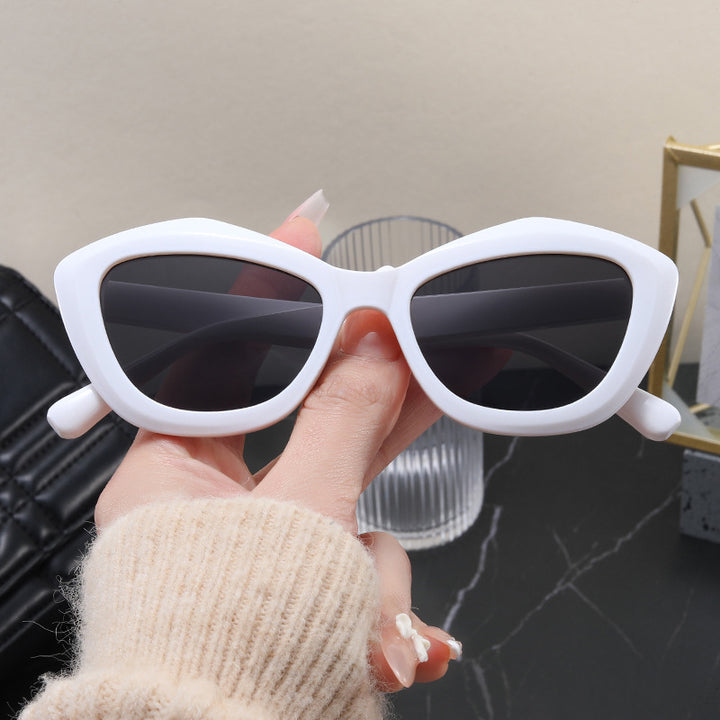 Ladies Cat-Eye Sunglasses with Stylish Leopard Pattern Stornfield
