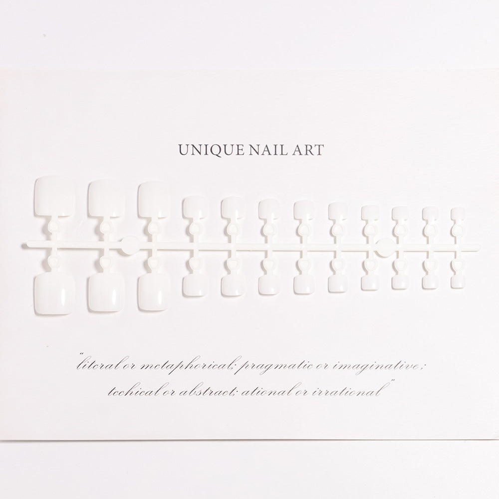 Premium Press-On Nail Art Set Stornfield