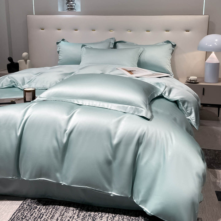 Luxurious Satin Bedding Set