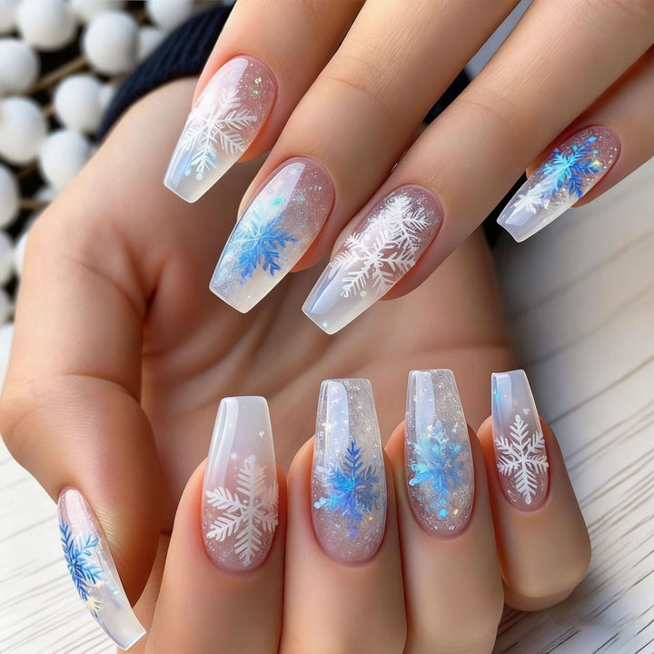 Artificial Nails in Modern Tribal Design Stornfield