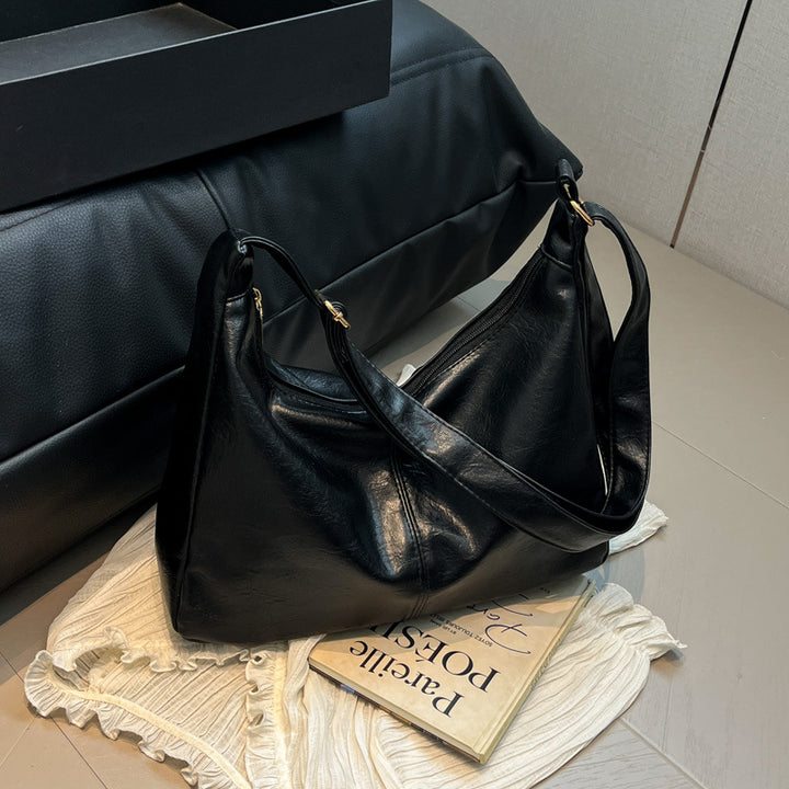 Versatile Structured Leather Shoulder Bag
