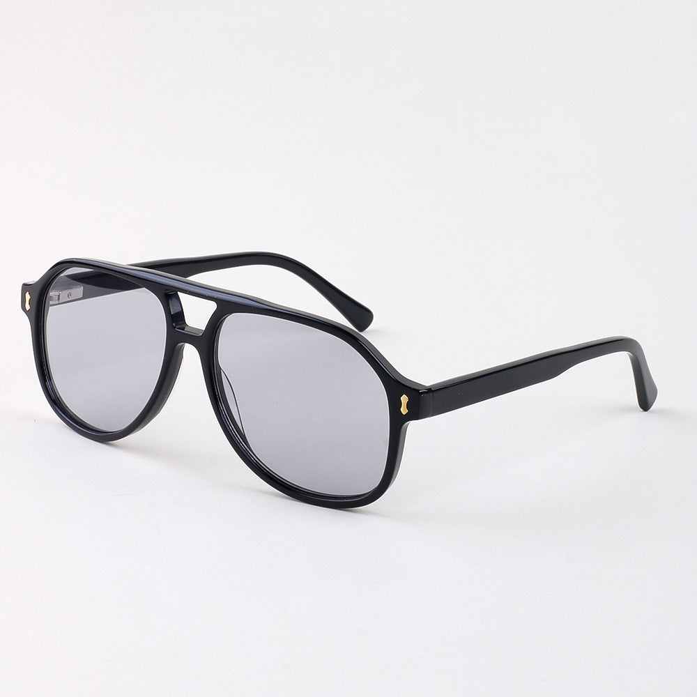 Ladies fashionable sunglasses in trendy retro style with high-grade UV protection Stornfield