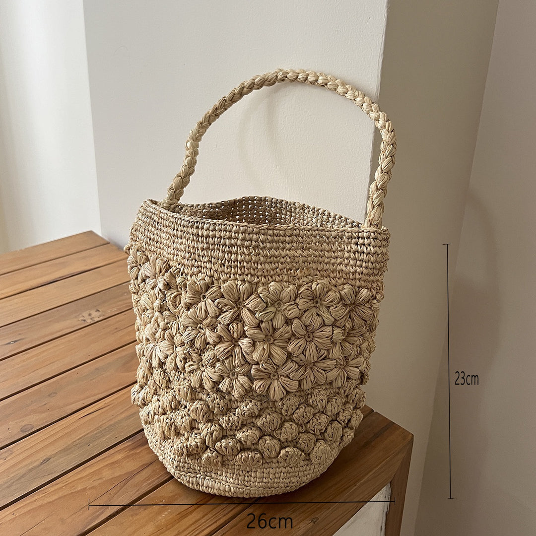 Handcrafted straw bag with soft lining Stornfield