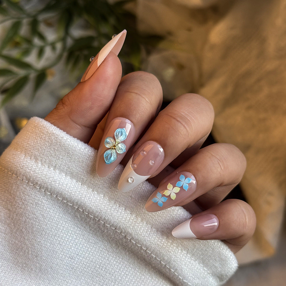 Decorative Floral Press-On Nail Art Set Stornfield