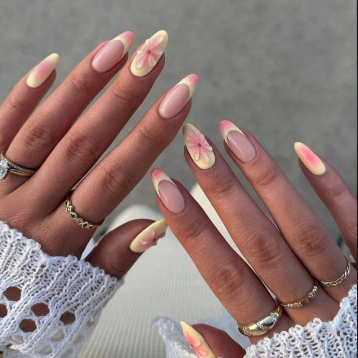 Artistic Press-On Nail Set with Floral Accents Stornfield