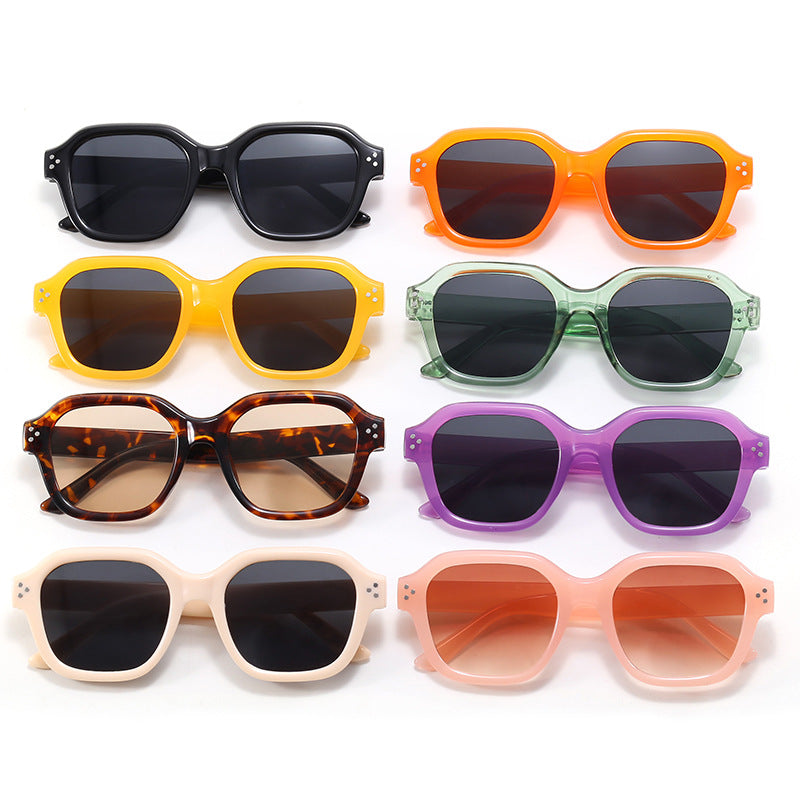 Ladies fashionable square sunglasses with mirrored lenses Stornfield
