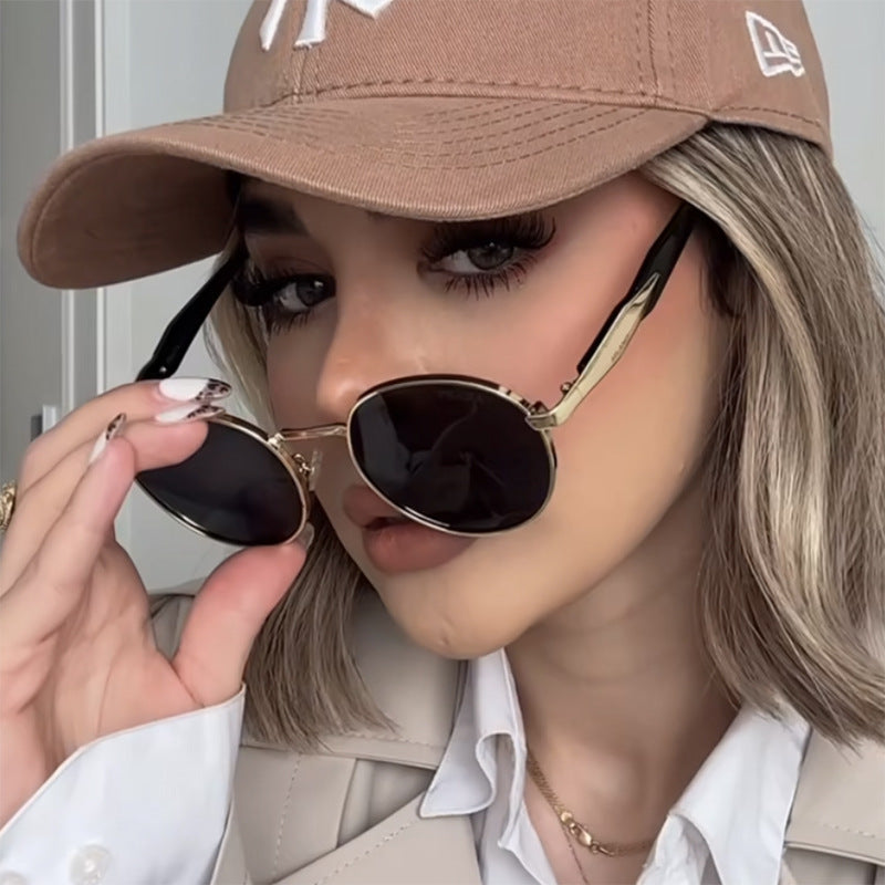 Vintage Inspired Round Frame Sunglasses Stornfield