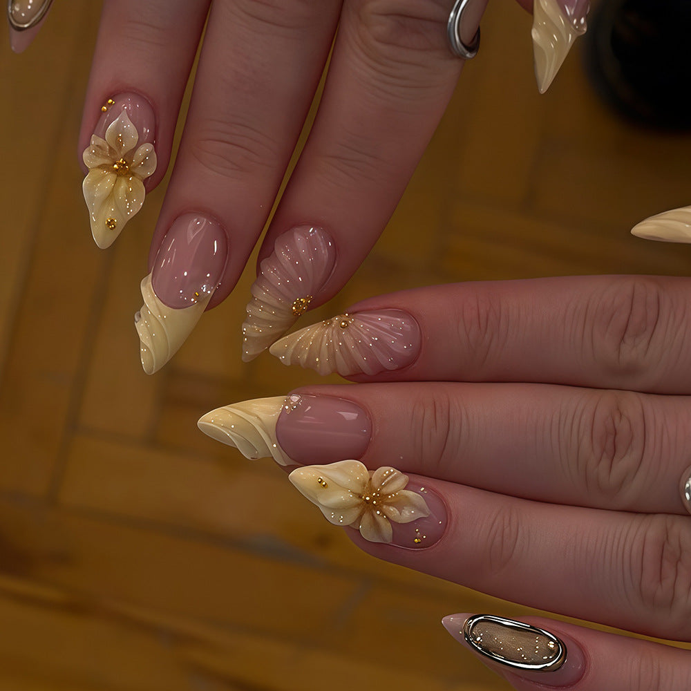 3D Floral Design Press-On Nail Set Stornfield