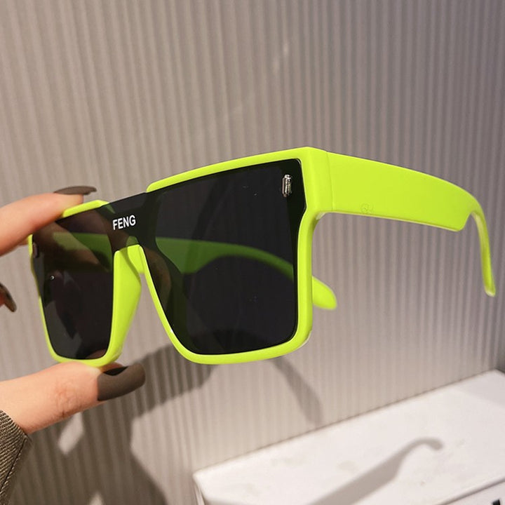 Women's fashionable square sunglasses with a sturdy frame and high wearing comfort Stornfield