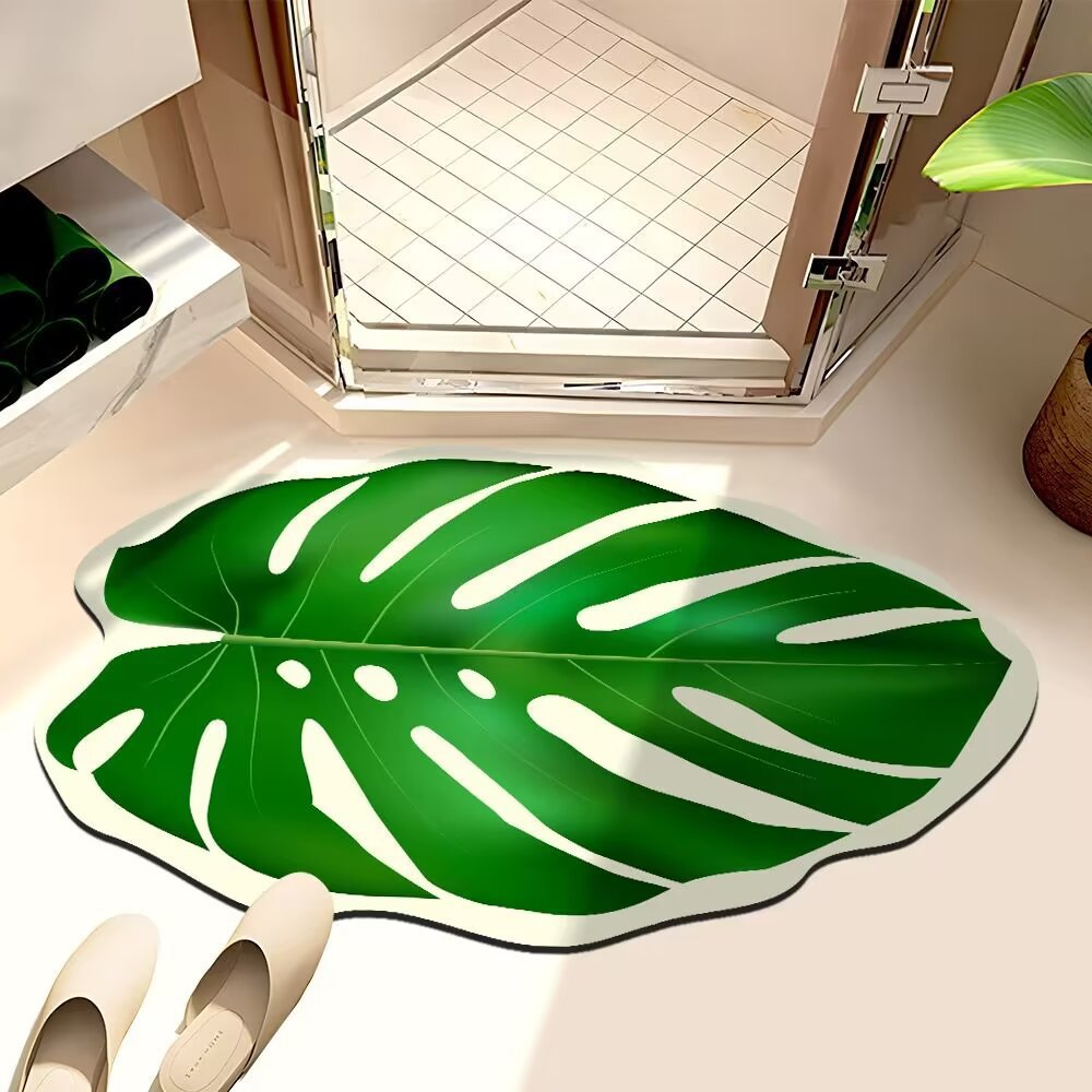 Leaf-Shaped Bath Mat Stornfield