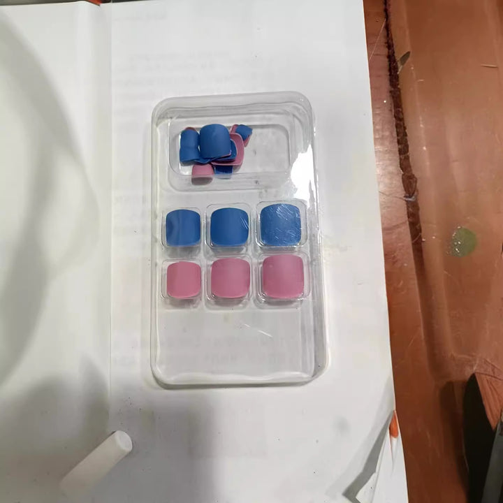 High-Quality Press-On Nail Set Stornfield