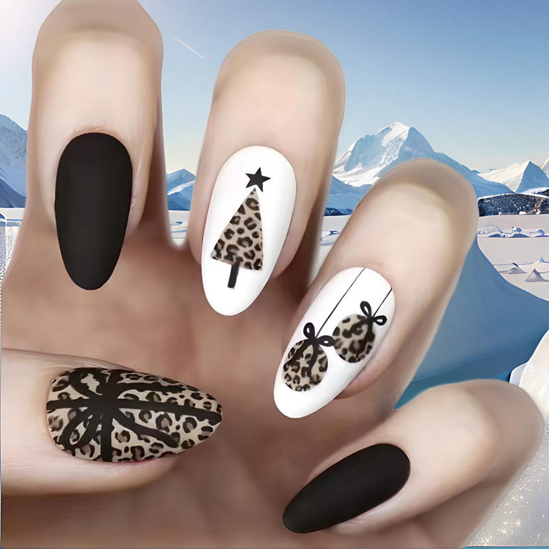 Festive Nail Art Design Stornfield