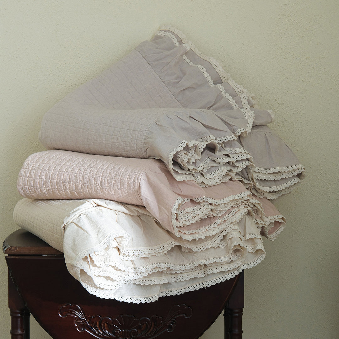 Quilted Cotton Bedspread Set with Ruffled Hem and Lace-Edge Pillow Shams