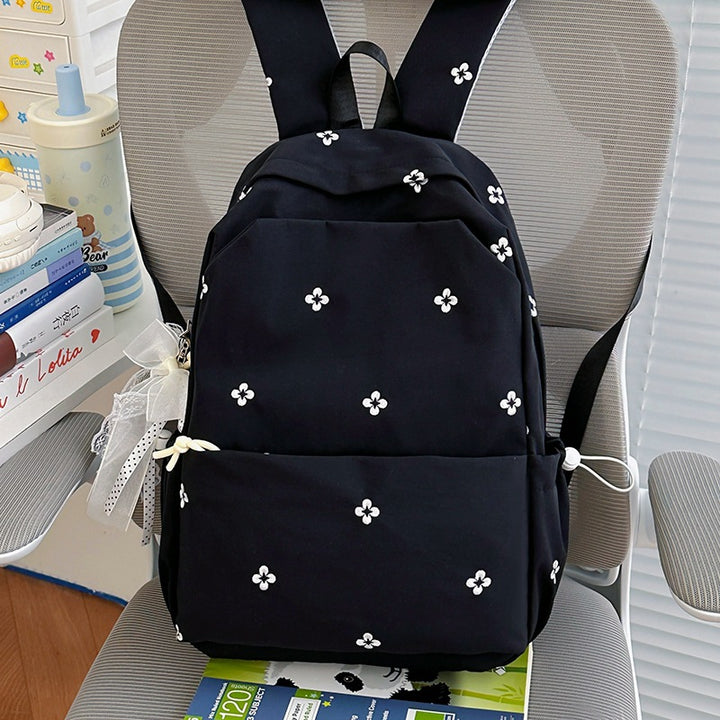 Floral Embroidered Casual Backpack Stornfield