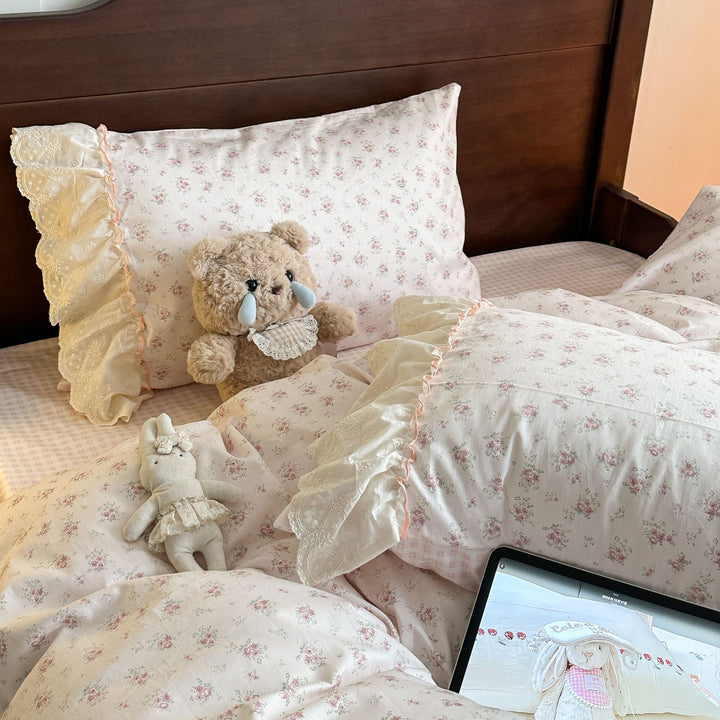 Floral Cotton Blend Duvet Cover Set with Lace Ruffle and Pillow Shams