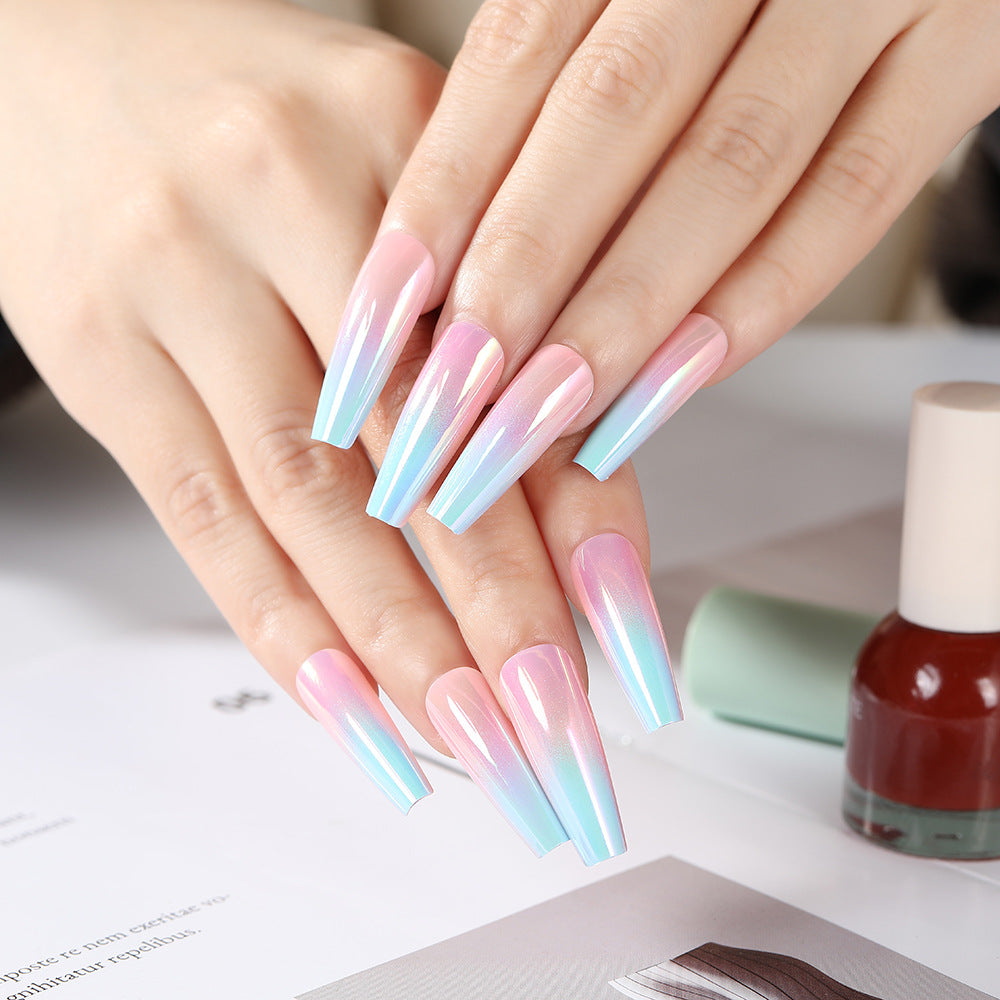 Artificial nails in modern ombre design Stornfield
