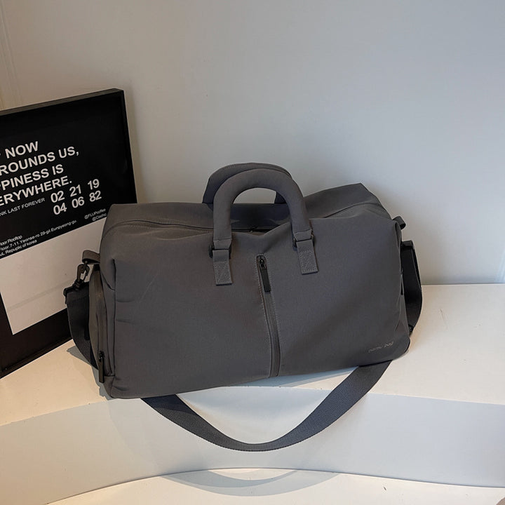 Modern travel bag with versatile carrying options Stornfield