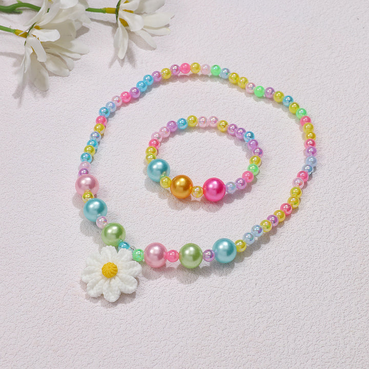 Playful jewelry set with flower pendant Stornfield