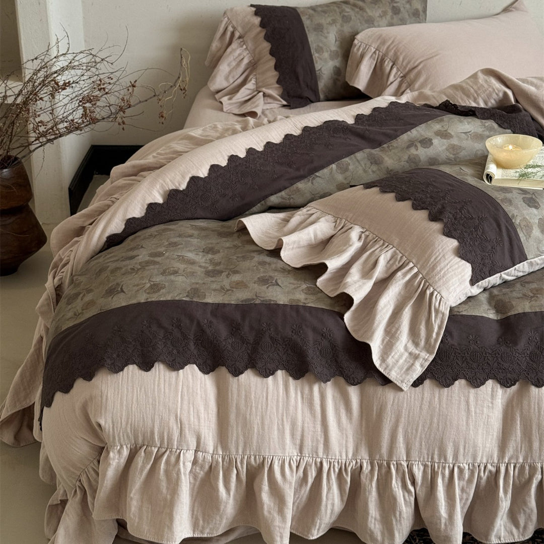 Ruffled Floral Cotton-Linen Blend Duvet Cover Set with Scalloped Embroidered Trim