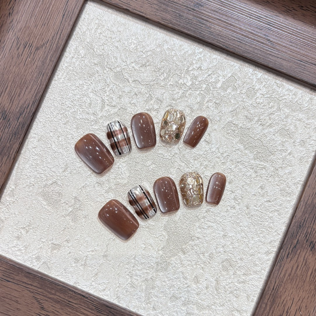 Artificial Nail Set with Glitter and Gold Accents Stornfield