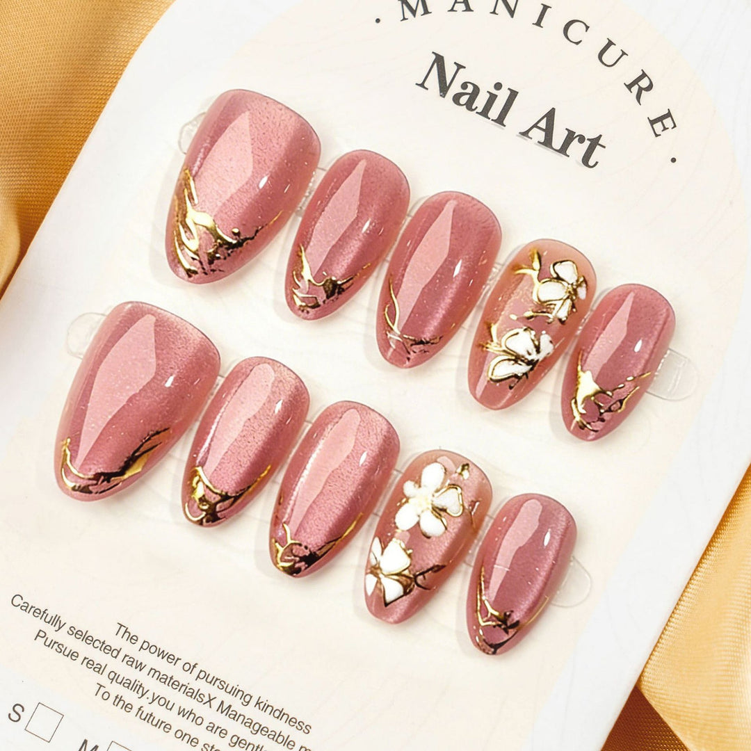 Artistic Floral-Embossed Press-On Nail Set