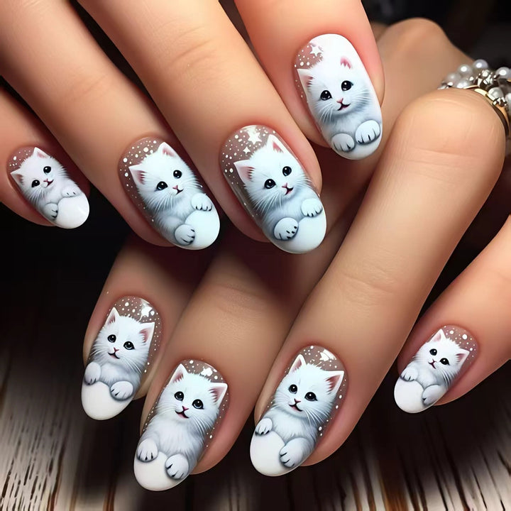 Creative artificial nails with playful cat design Stornfield