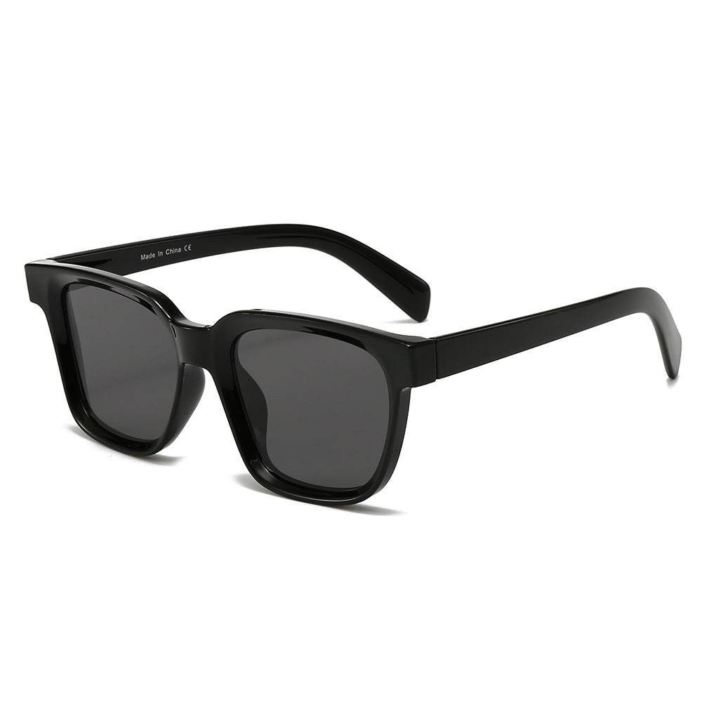 Women's elegant square sunglasses with UV protection and sturdy frame Stornfield
