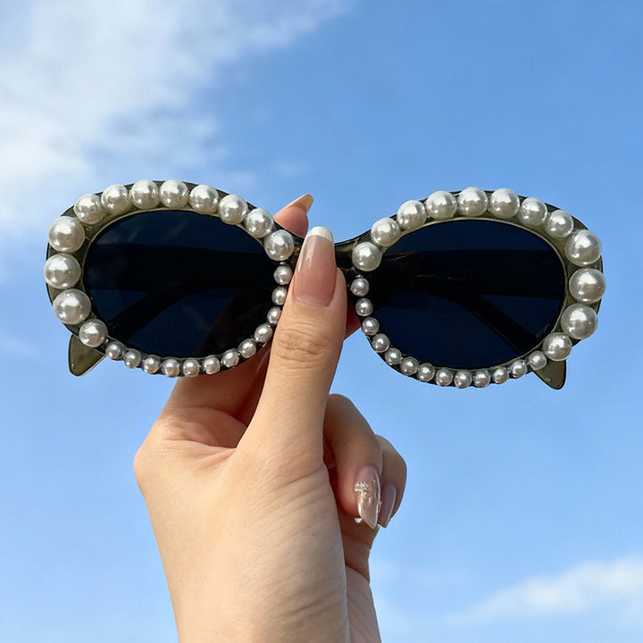 Decorative Pearl Frame Sunglasses Stornfield