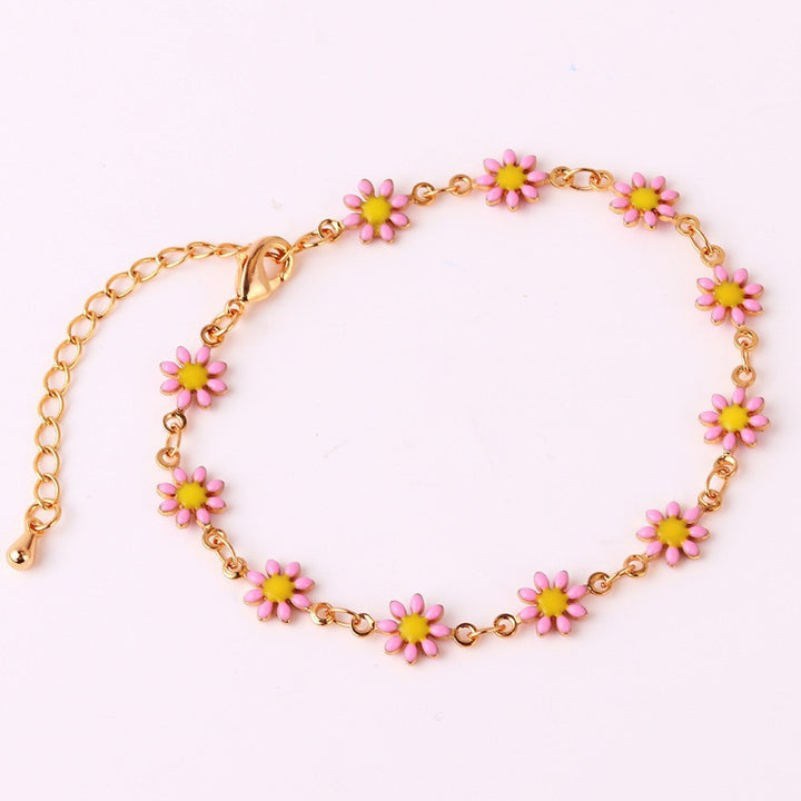 Floral Daisy Chain Necklace Stornfield