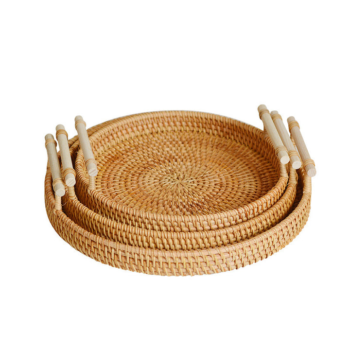 Ladies' round serving platter made from handcrafted natural material Stornfield