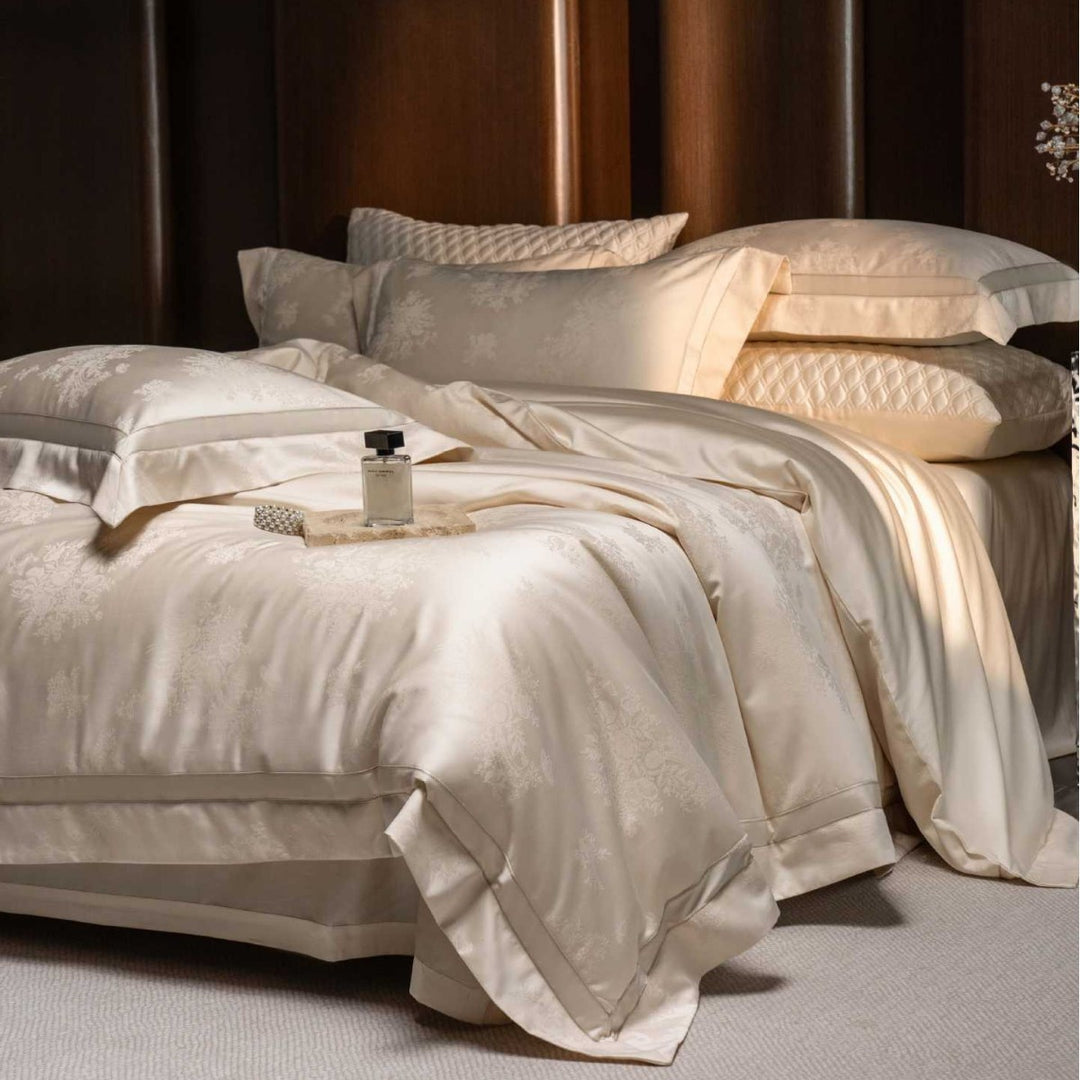 Luxury Jacquard Satin Duvet Cover Set with Botanical Embossed Weave and Oxford Pillow Shams