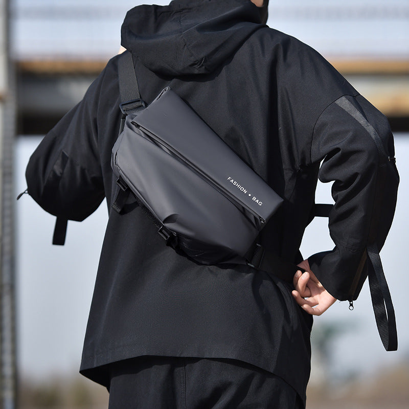 Waterproof Ergonomic Fanny Pack Stornfield