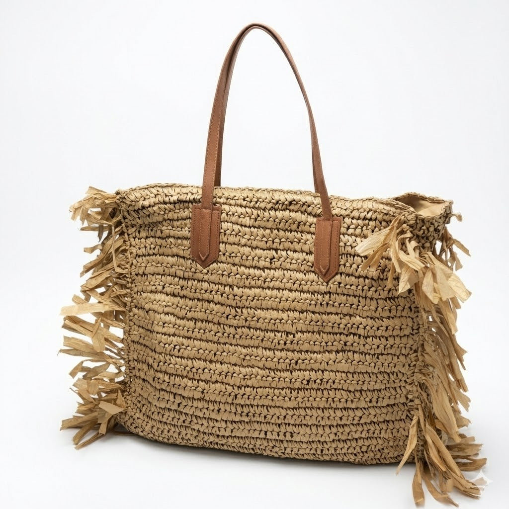 Beach bag with fringed design and sturdy leather handles Stornfield