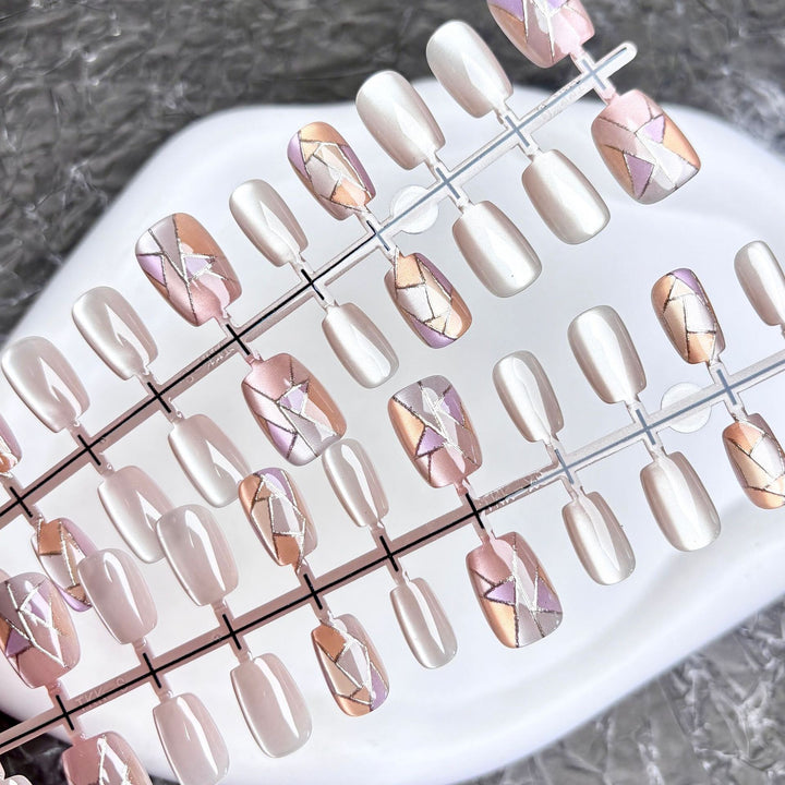 Geometric Design Press-On Nail Set