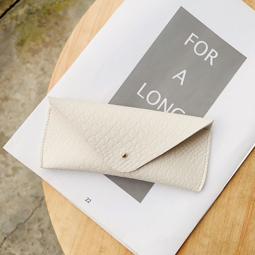 Textured Leather Eyewear Case Stornfield