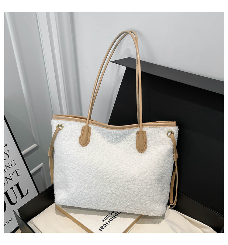 Oversized Faux Fur Tote Bag Stornfield