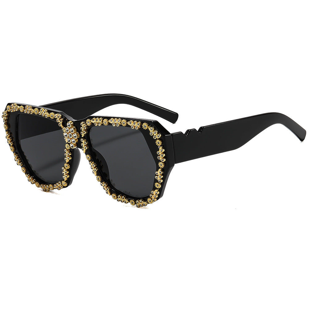 Women's fashionable sunglasses with opulent crystal frame Stornfield