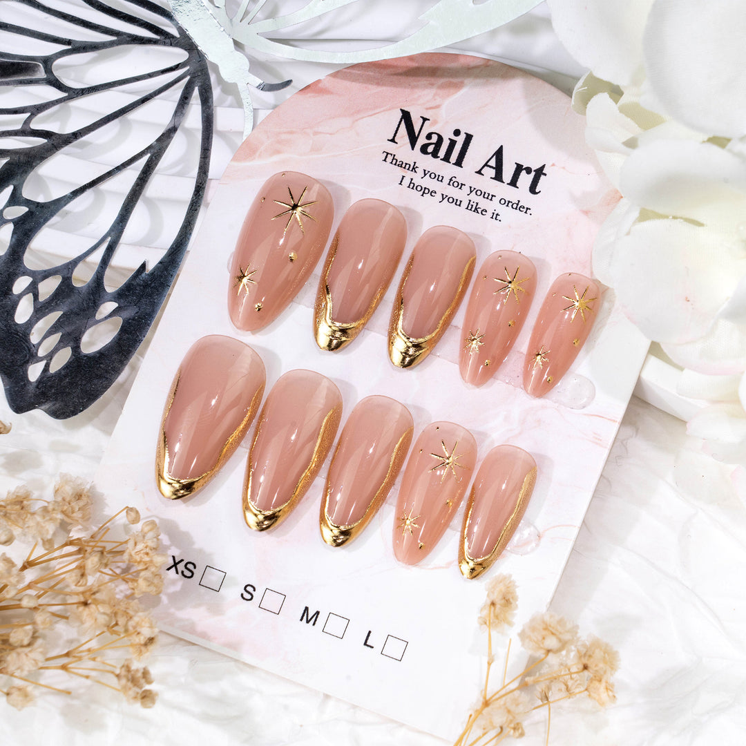 Glamorous Decorative Press-On Nail Set