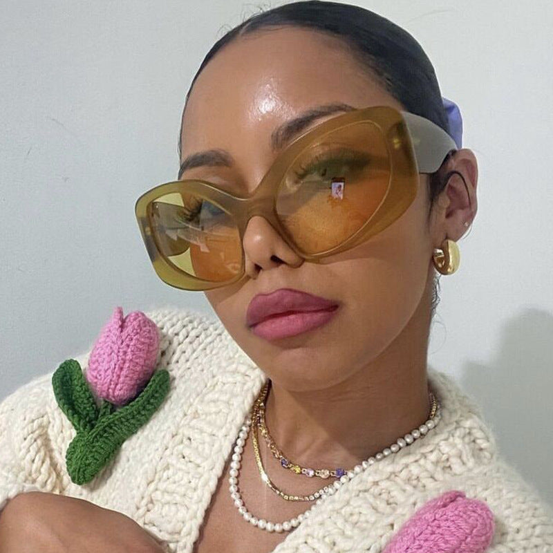 Women elegant oversized sunglasses with striking design Stornfield