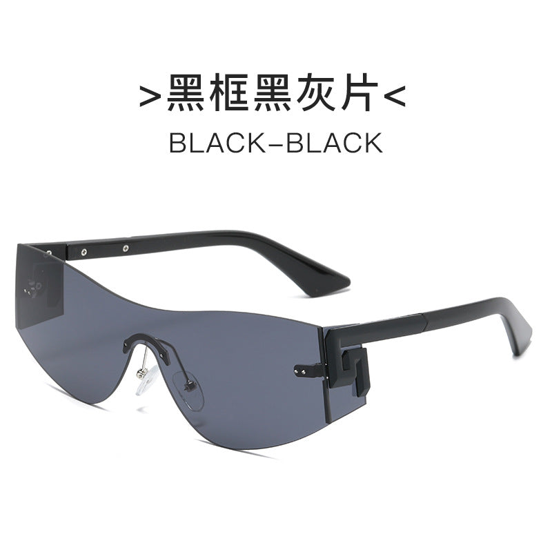 Women's futuristic oversized sunglasses with striking design Stornfield
