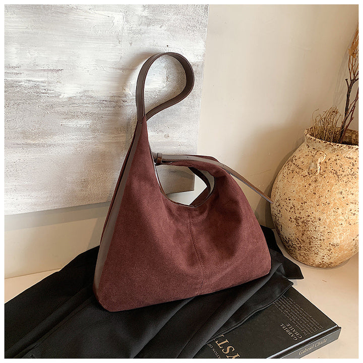 Elegant and Versatile Shoulder Bag Stornfield